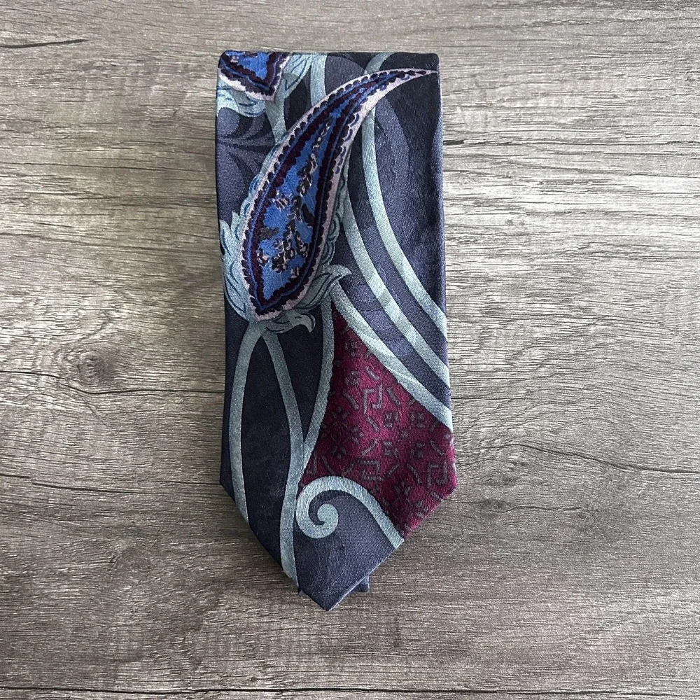 Countess Mara Tie Mens Classic Paisley Silk Navy‎ Blue Red Patterned Necktie 90s